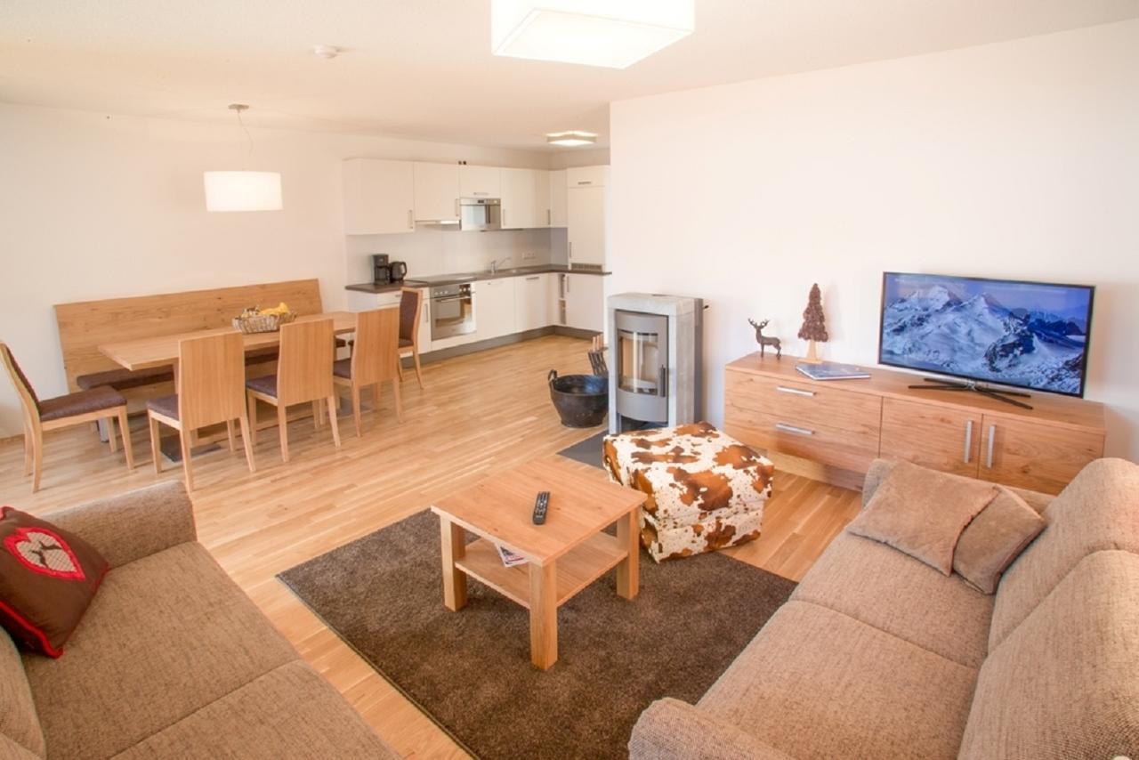 Alpinpark Apartment Matrei マトライ・イン・オストティロル エクステリア 写真